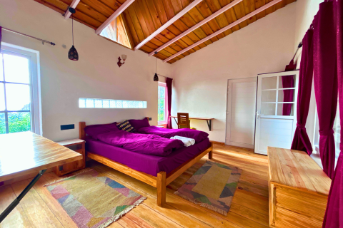 Birdsong Bungalow Pangot